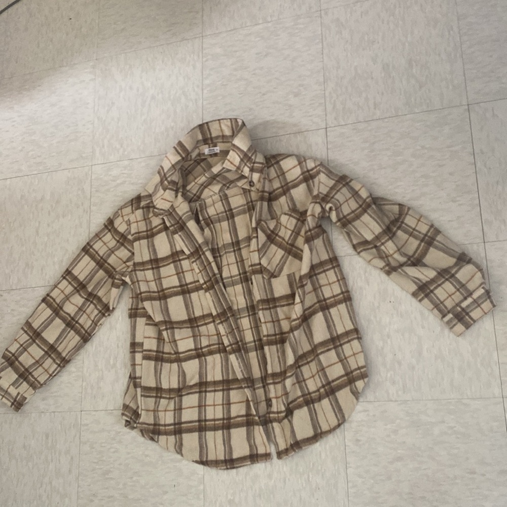 Ardene Like New Oversized Beige Plaid Button Shirt - Picture 1 of 14